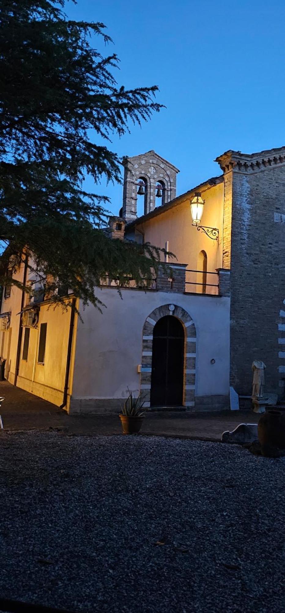 ホテル Convento Di San Martino In Crocicchio ウルビーノ エクステリア 写真