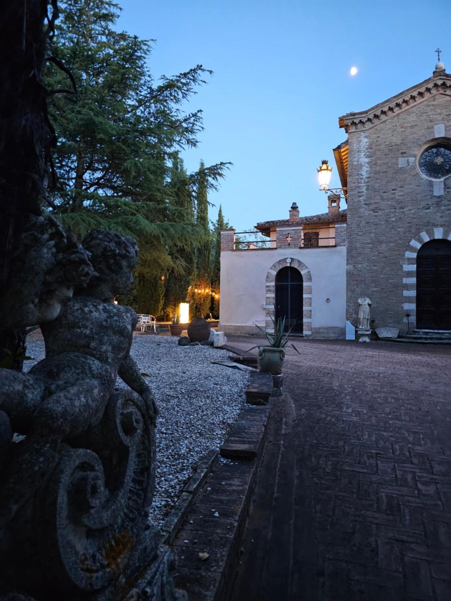 ホテル Convento Di San Martino In Crocicchio ウルビーノ エクステリア 写真